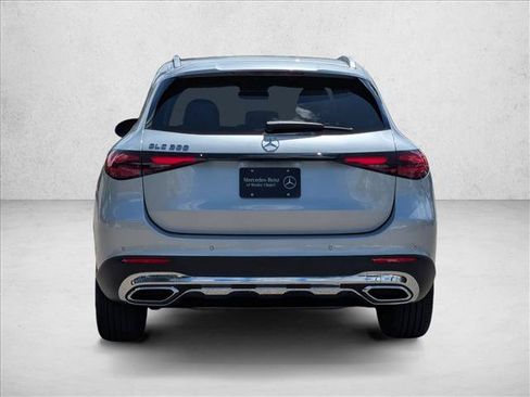 Certified 2026 Mercedes-Benz GLC 300 image 7