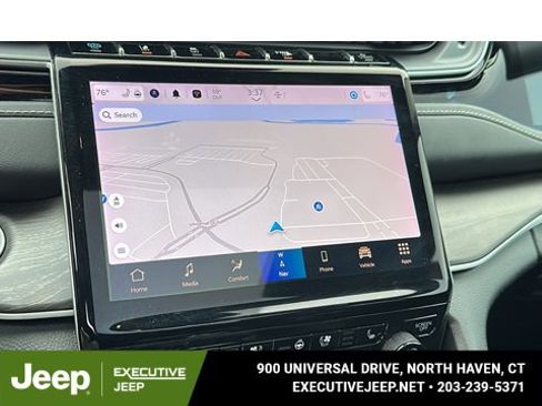 Used 2023 Jeep Grand Cherokee 4WD 4xe w/ Luxury Tech Group II image 22