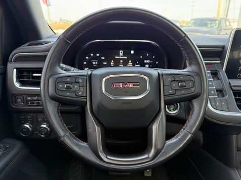 Used 2023 GMC Yukon AT4 w/ Technology Package AWD/4WD image 14