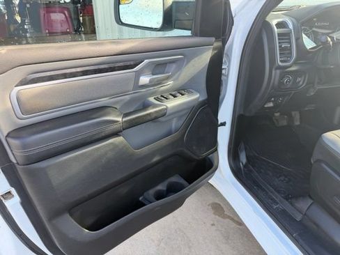 Used 2021 RAM 1500 Big Horn AWD/4WD image 14