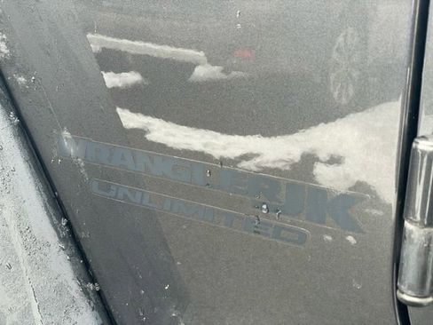 Used 2018 Jeep Wrangler Unlimited Sport image 25