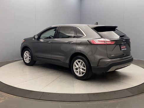 Used 2024 Ford Edge SEL AWD/4WD image 3