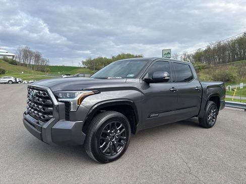 Used 2023 Toyota Tundra Platinum AWD/4WD image 1