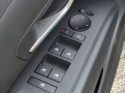New 2026 Hyundai Santa Cruz SEL FWD image 18