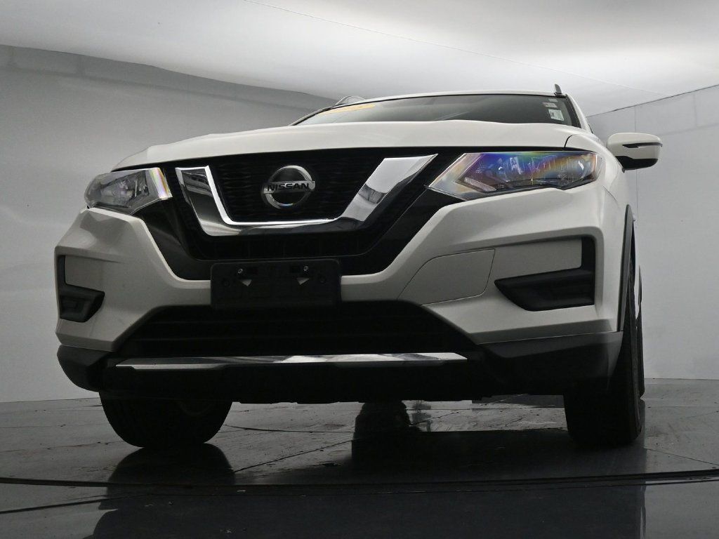 Used 2018 Nissan Rogue SV AWD/4WD image 33