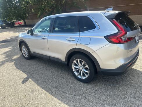 Used 2024 Honda CR-V EX image 20