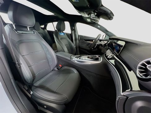 Used 2024 Mercedes-Benz AMG GT 63 S image 31