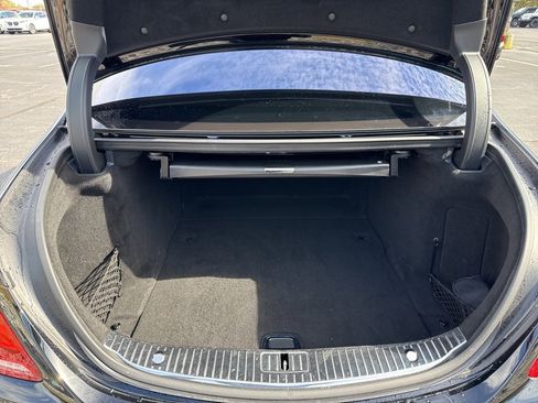 Used 2016 Mercedes-Benz S 550 Sedan image 18