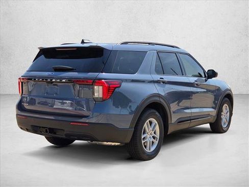 New 2026 Ford Explorer Active RWD image 2