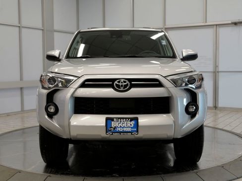 Used 2021 Toyota 4Runner SR5 image 3