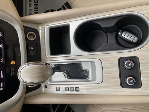 Used 2018 Nissan Murano Platinum w/ Cargo Package image 36