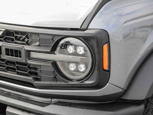 Used 2023 Ford Bronco 2-Door AWD/4WD image 8