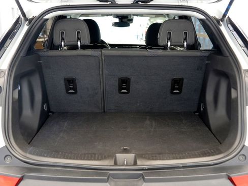 Used 2023 Chevrolet Bolt EUV LT w/ Driver Confidence Package image 29