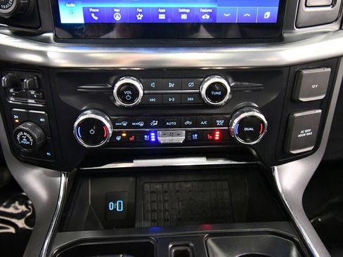 Used 2023 Ford F150 Lariat w/ Equipment Group 502A High image 26