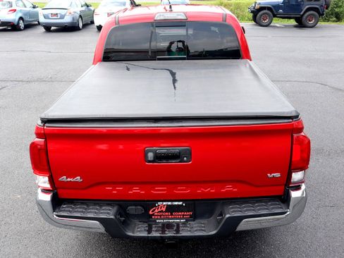 Used 2019 Toyota Tacoma SR5 image 7