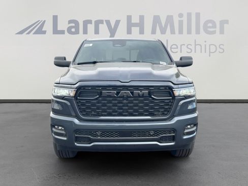New 2026 RAM 1500 Express image 9