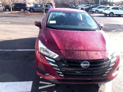 New 2025 Nissan Versa SV w/ Trunk Package image 3