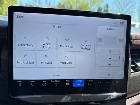 Used 2024 Ford Expedition Max Limited AWD/4WD image 26