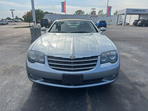 Used 2006 Chrysler Crossfire Limited image 2