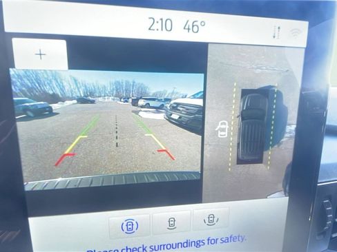 Used 2023 Ford Explorer Limited w/ Limited Technology Package image 19