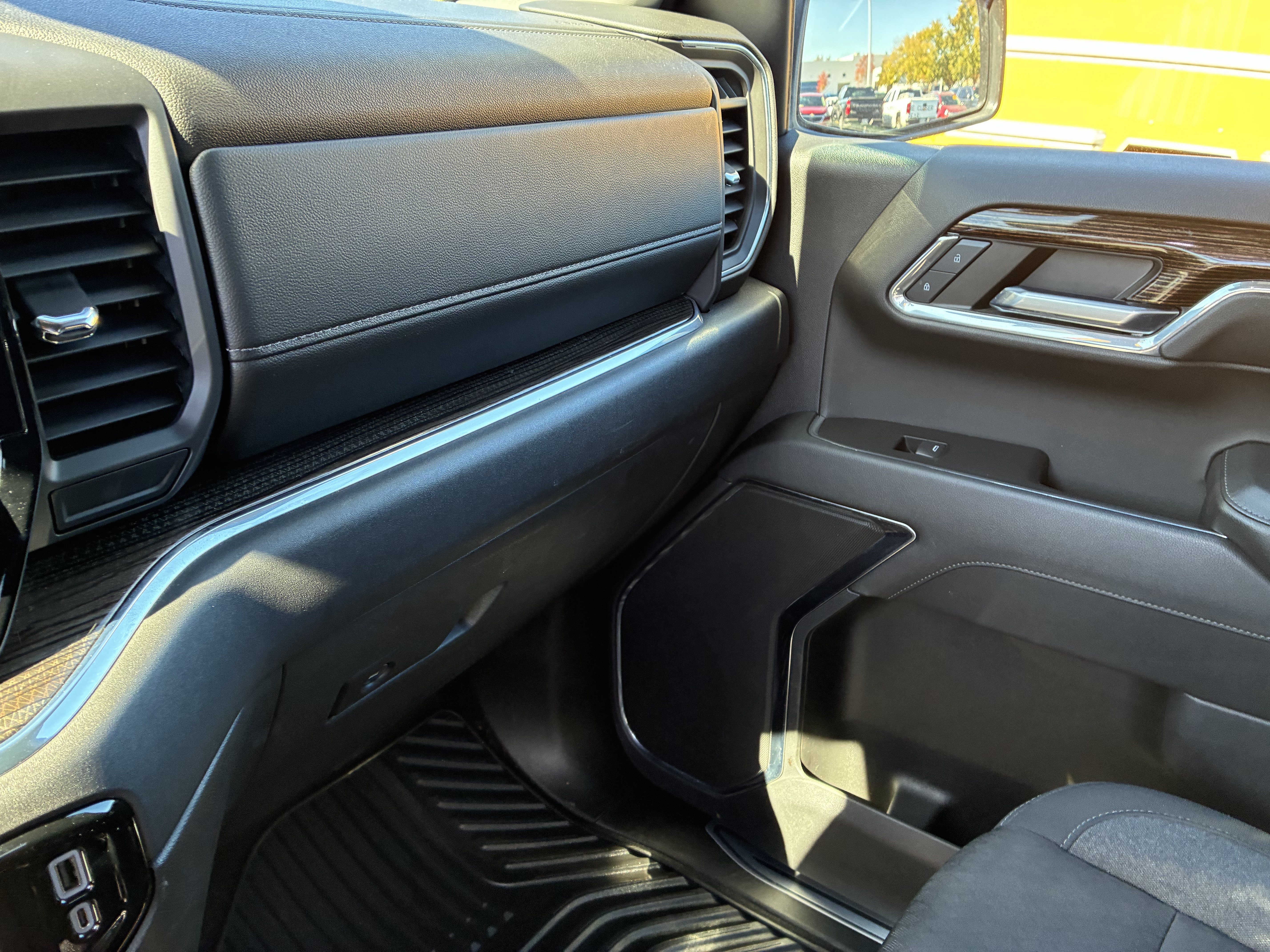 Used 2024 GMC Sierra 1500 Elevation AWD/4WD image 33