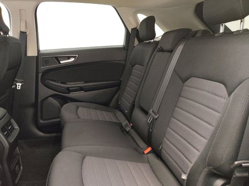 Used 2019 Ford Edge SE AWD/4WD image 18