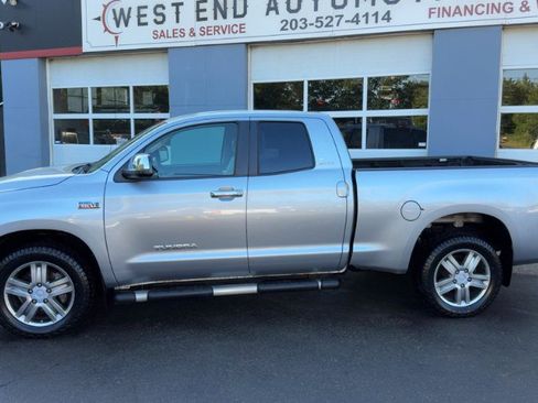 Used 2012 Toyota Tundra Limited w/ Memory Pkg AWD/4WD image 8