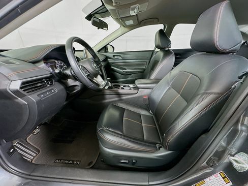 Used 2021 Nissan Altima 2.5 SR FWD image 13