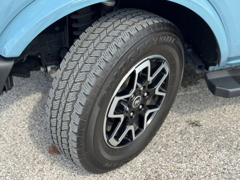 Used 2023 Ford Bronco Outer Banks AWD/4WD image 41