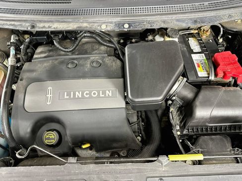 Used 2014 Lincoln MKX AWD w/ Equipment Group 102A image 37