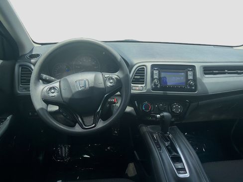 Used 2021 Honda HR-V LX image 18