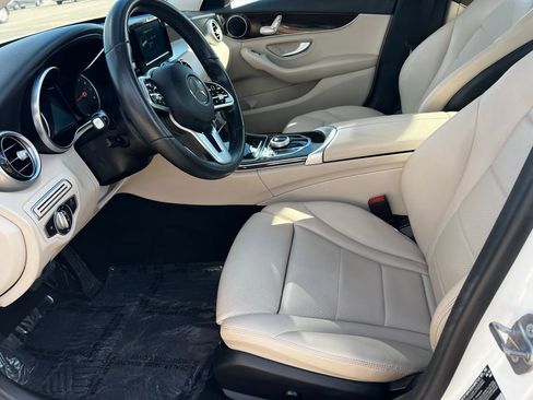 Used 2019 Mercedes-Benz C 300 Sedan image 17