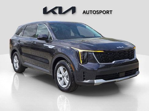 New 2026 Kia Sorento LX image 3