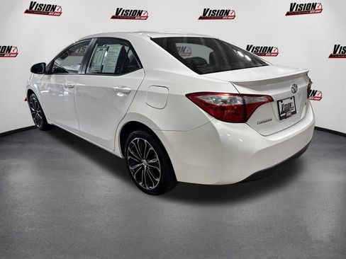 Used 2015 Toyota Corolla S FWD image 3