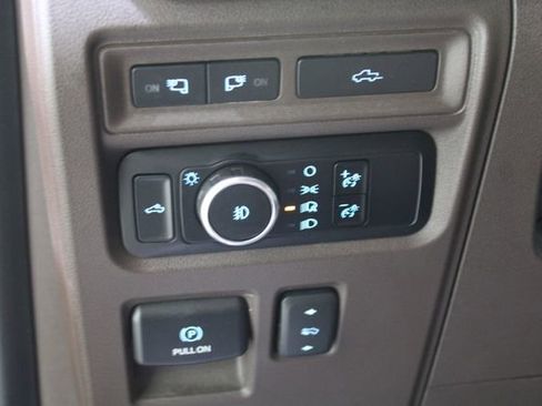 Used 2022 Ford F150 King Ranch w/ Equipment Group 601A High AWD/4WD image 12