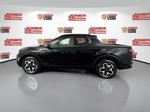 Certified 2022 Hyundai Santa Cruz Limited AWD/4WD image 16