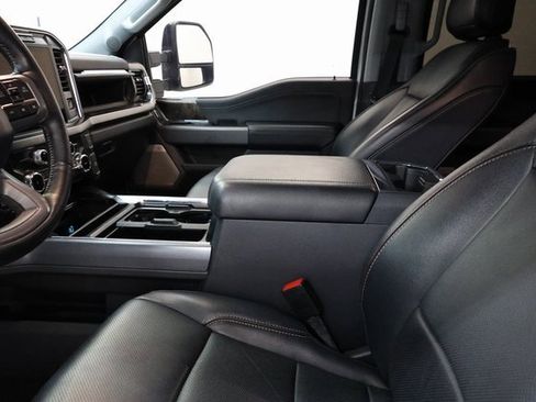 Used 2024 Ford F250 Lariat w/ FX4 Off-Road Package image 70