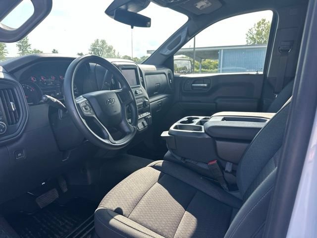 Used 2023 Chevrolet Silverado 1500 Custom Trail Boss AWD/4WD image 4