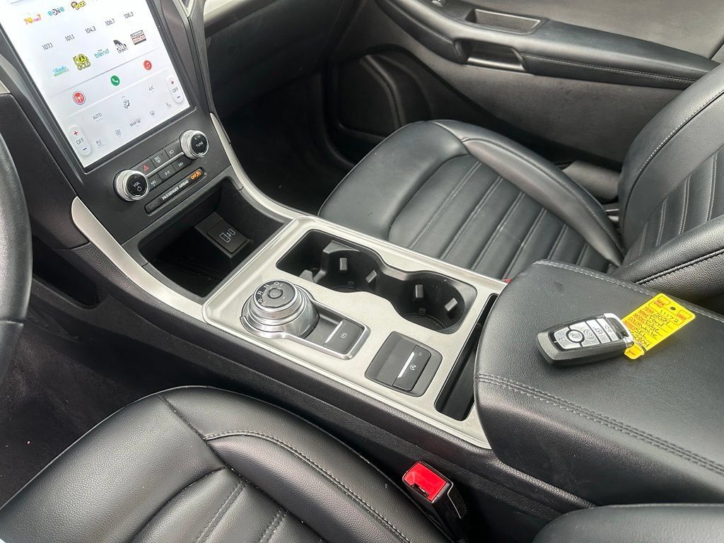 Used 2024 Ford Edge SEL w/ Convenience Package AWD/4WD image 19