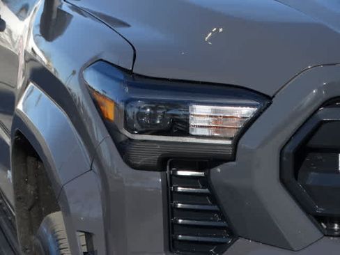 Used 2024 Toyota Tacoma SR5 image 5