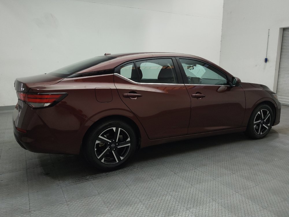 Used 2024 Nissan Sentra SV FWD image 10