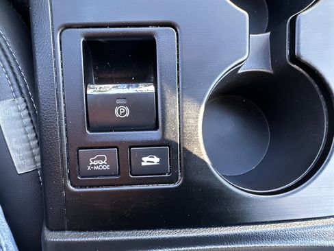 Used 2016 Subaru Outback 2.5i Limited image 25