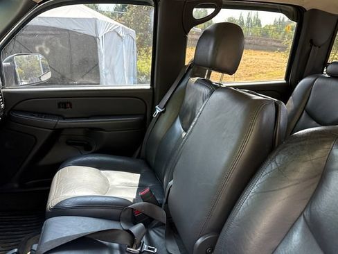 Used 2004 GMC Sierra 2500 SLE AWD/4WD image 22