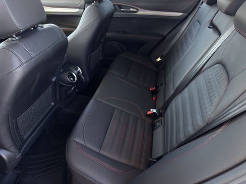 Used 2025 Alfa Romeo Stelvio Tributo Italiano w/ Driving Assist Package image 20