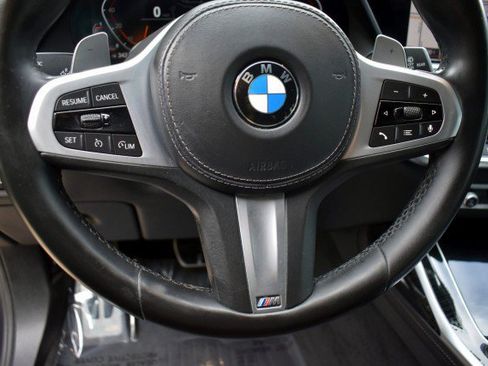 Used 2020 BMW X7 xDrive40i w/ M Sport Package AWD/4WD image 13