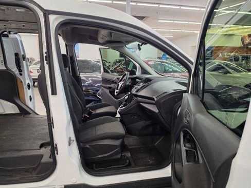 Used 2016 Ford Transit Connect XL FWD image 9