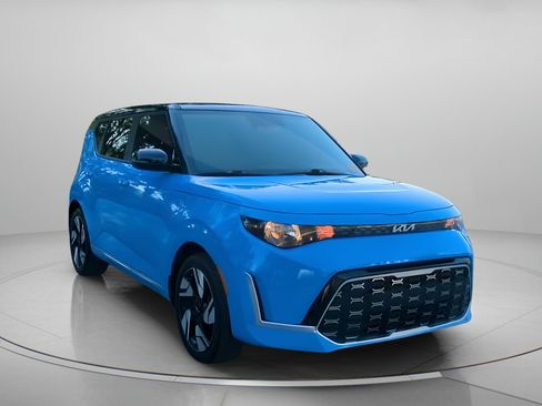 Used 2024 Kia Soul GT-Line FWD image 4