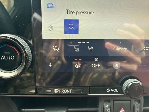Used 2024 Lexus NX 350h AWD image 21