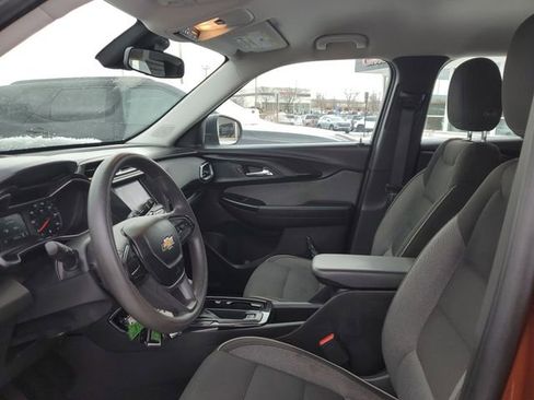 Used 2021 Chevrolet TrailBlazer LS image 5