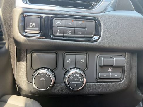 New 2026 GMC Yukon XL Elevation RWD image 26